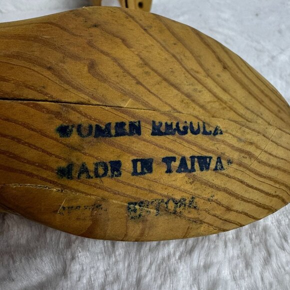 Vintage Wooden Shoe Stretcher Women Regular Made In Taiwan - Picture 6 of 8